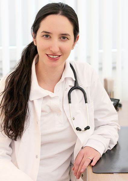 Kate O´Leary, Fachärztin für Allgemeinmedizin in der Praxisklinik Bornheim Swisttal bei Köln Bonn