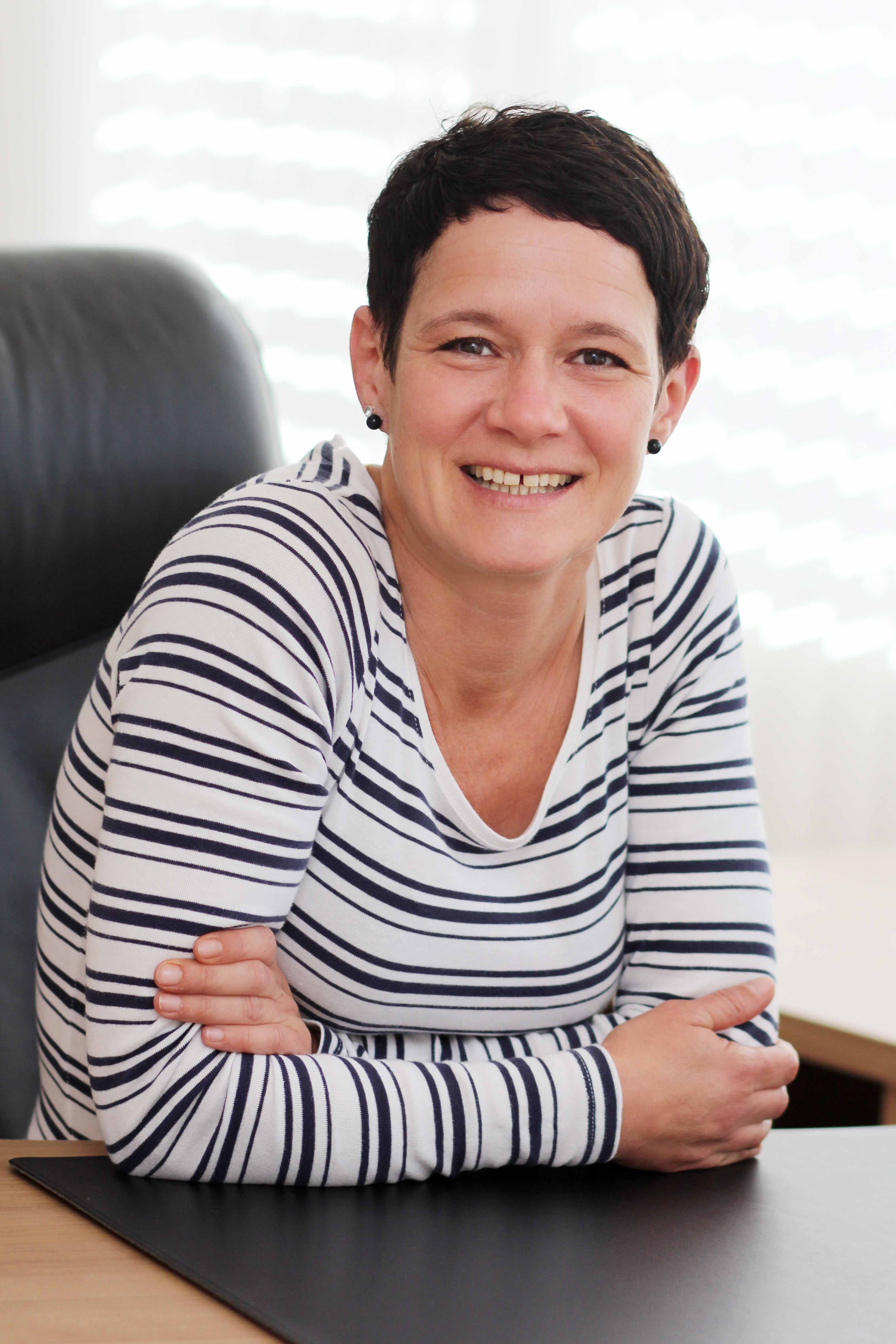 Anya Steffens Anya Steffens - Mitarbeiterin der Praxisklinik Bornheim bei Köln-Bonn